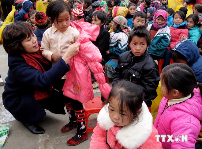 Vietnamese people in Norway raise fund to help poor and disable children